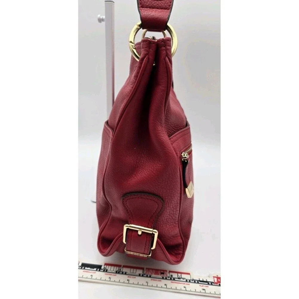 Michael Kors Red Pebbled Leather Hobo Shoulder Bag Gold Hardware 38F3XLYL3L Auth